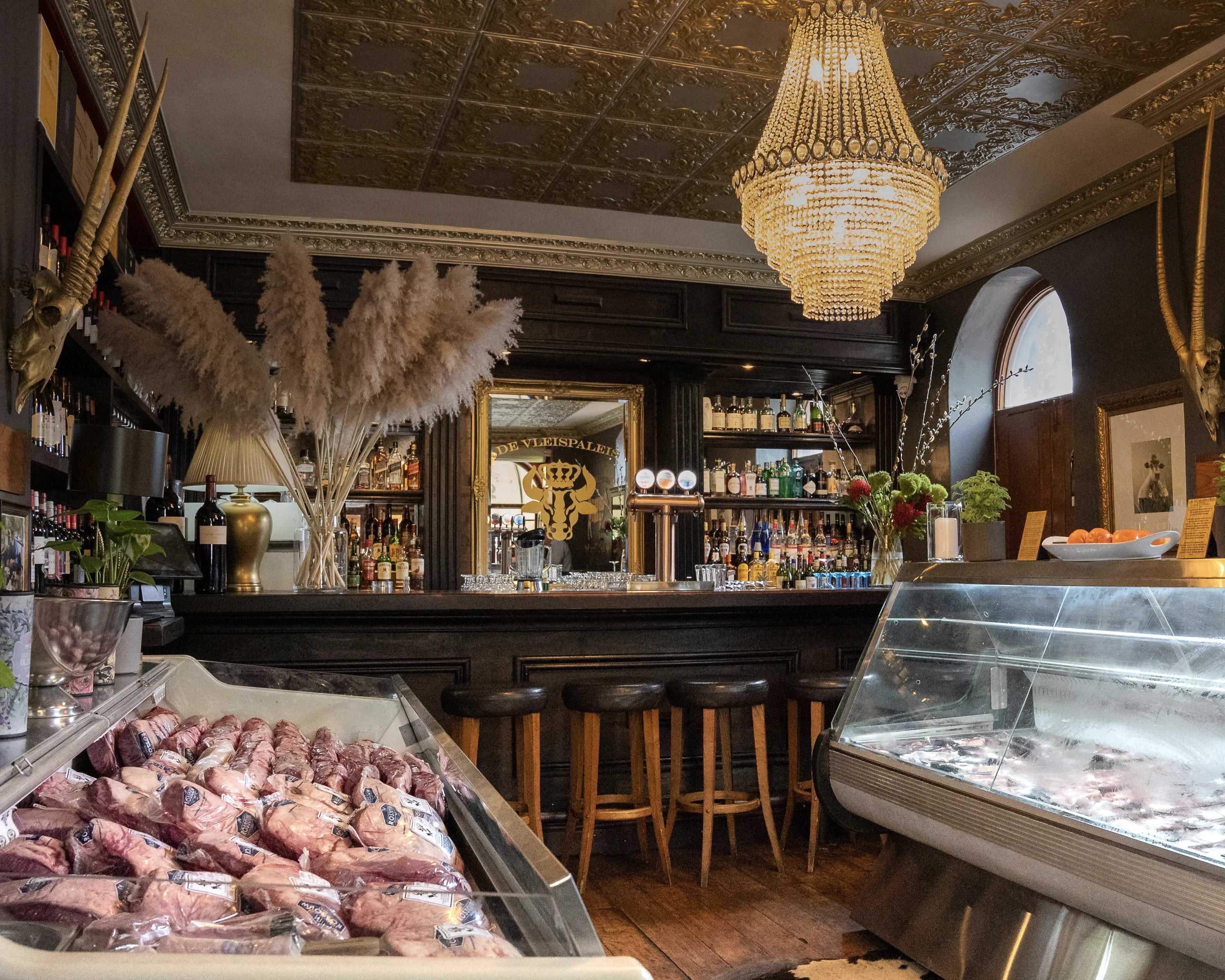 Restaurant atmosphere at De Vleispaleis steakhouse in Stellenbosch